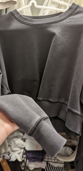 Aritzia TNA crop top sweater - Picture 2 of 4